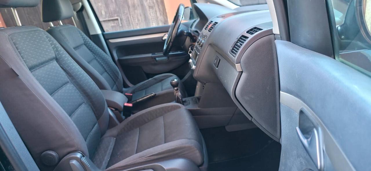 Volkswagen Touran 1.9 TDI 105CV DPF Highline 5 posti