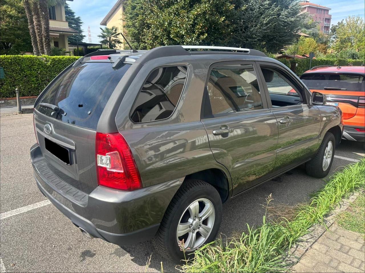 KIA SPORTAGE 2.0 BENZINA - GPL