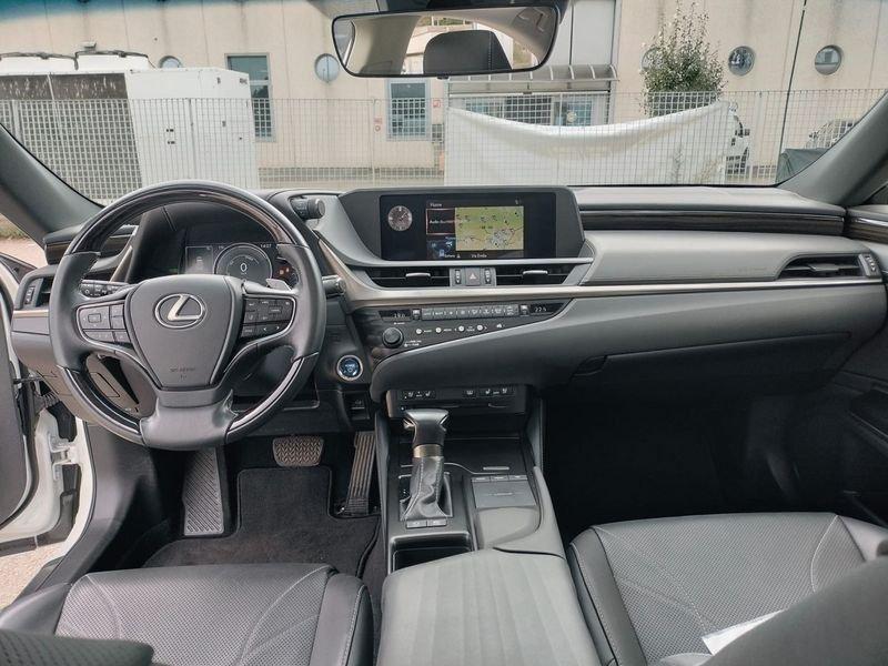 Lexus ES Hybrid Executive