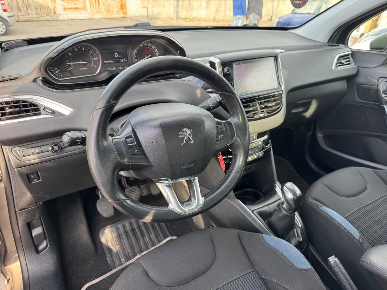 Peugeot 208 1.2 GPL Allure NAVI *FINANZIABILE*