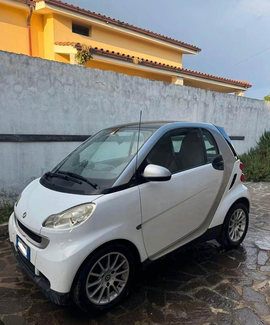 Smart ForTwo 1000 52 kW MHD coupé passion