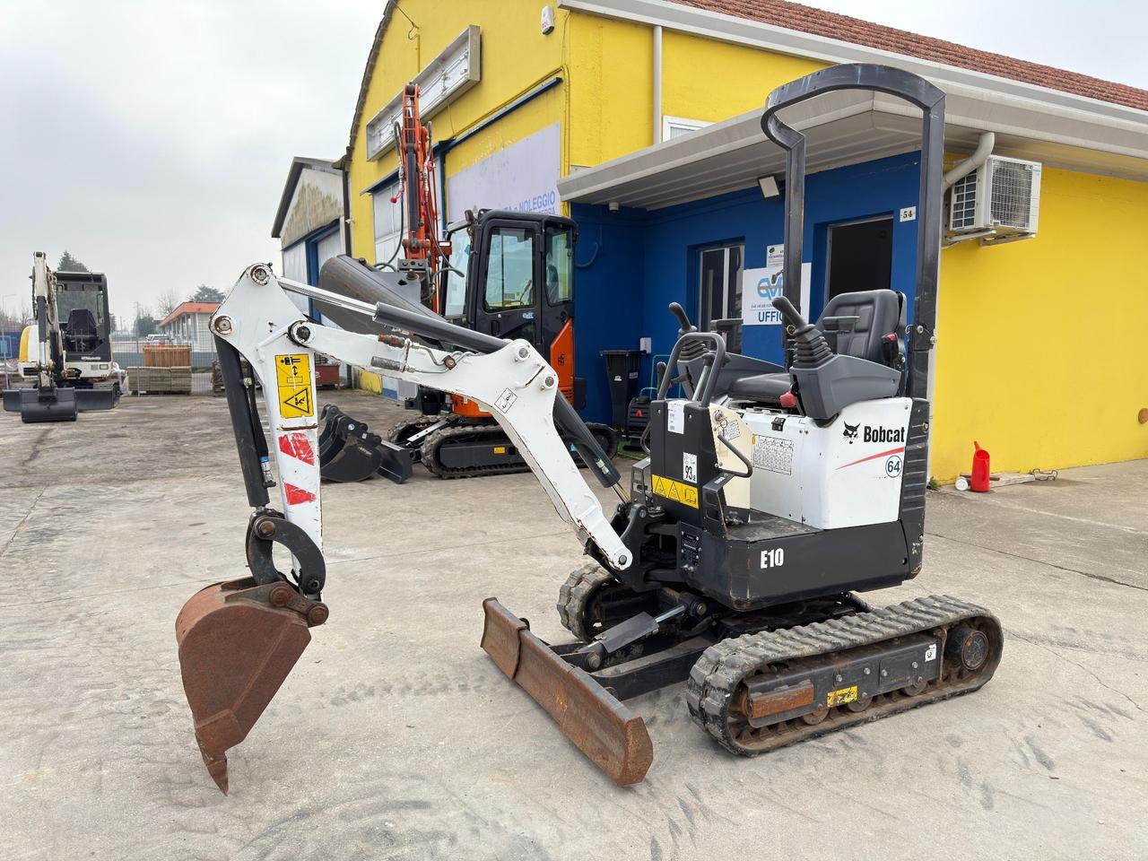 Mini escavatore BOBCAT E10 - solo 850 ore