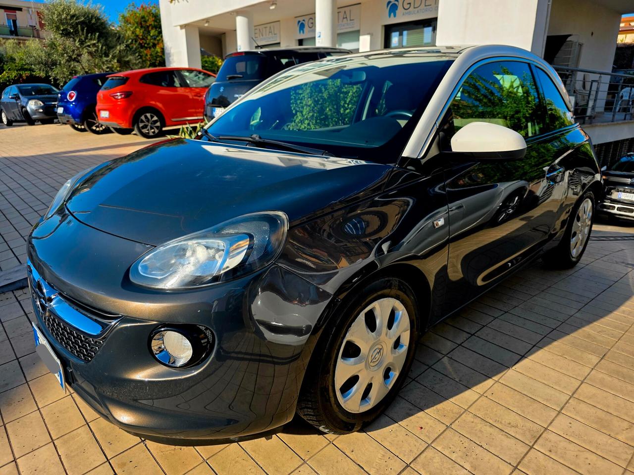 Opel Adam 1.2 70 CV Jam