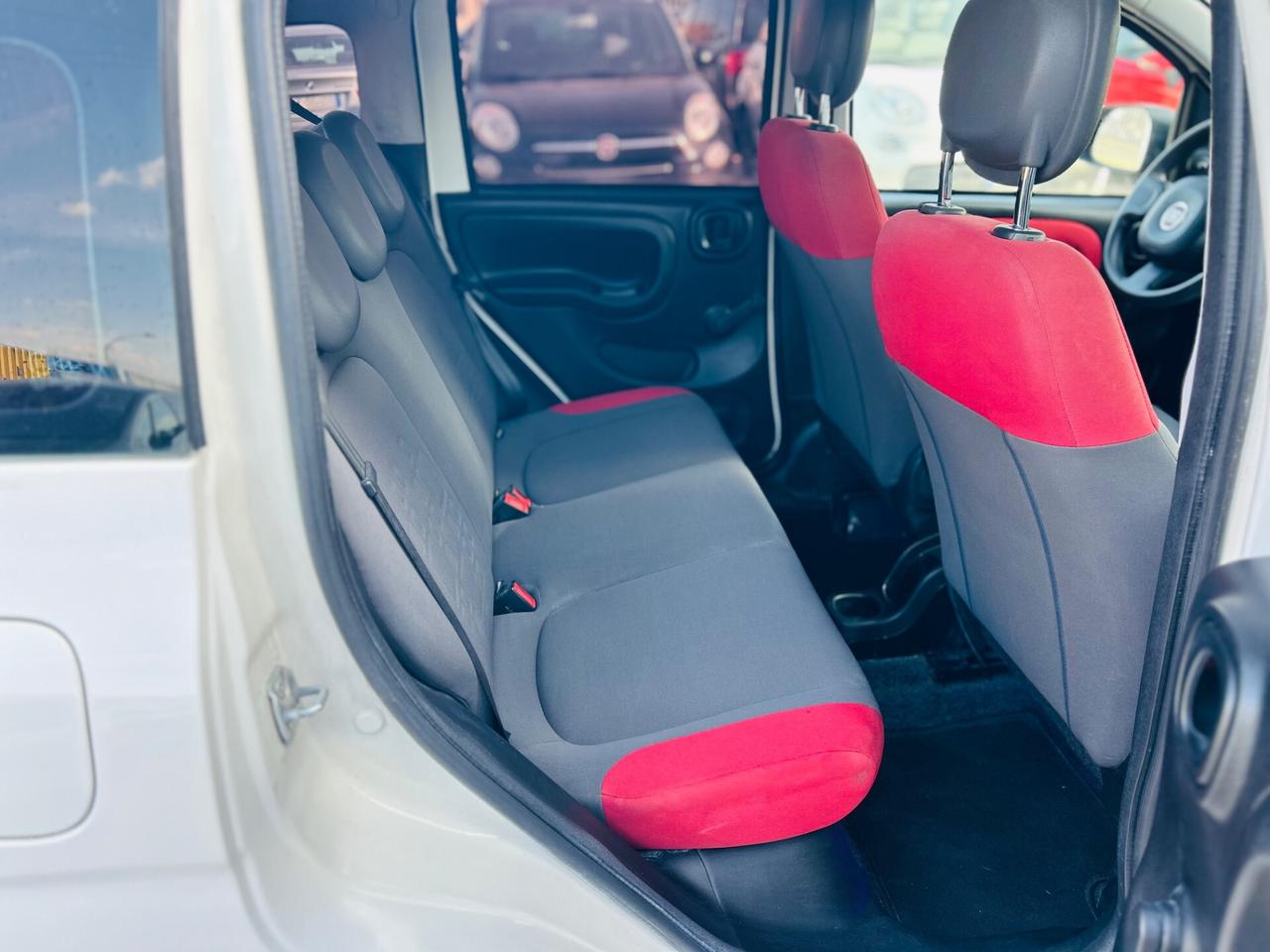 Fiat Panda 0.9 TwinAir Turbo Natural Power Lounge