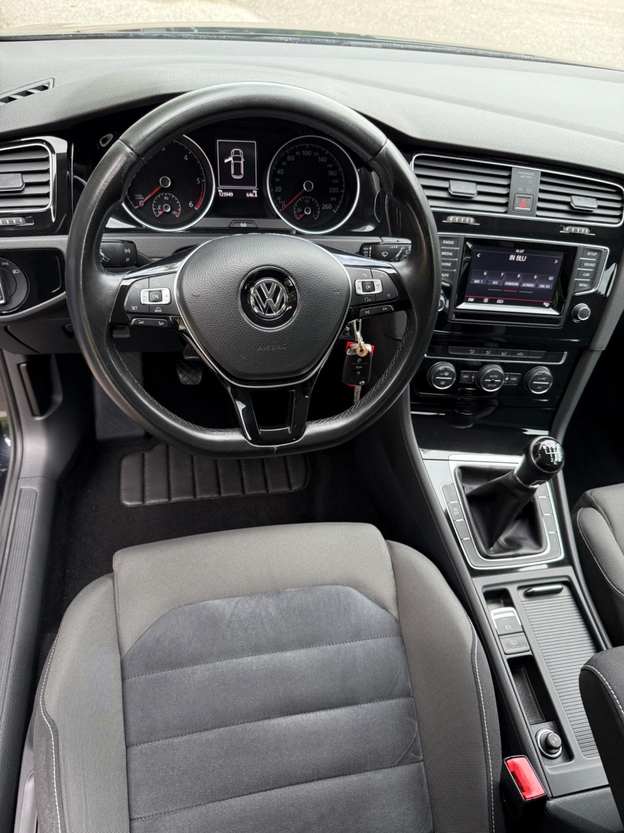 Volkswagen Golf 2.0 TDI 5p. Highline BlueMotion Technology