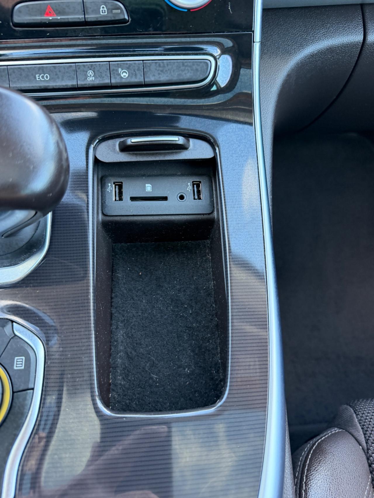 Renault Espace dCi 160CV EDC Energy Initiale Paris 4Control