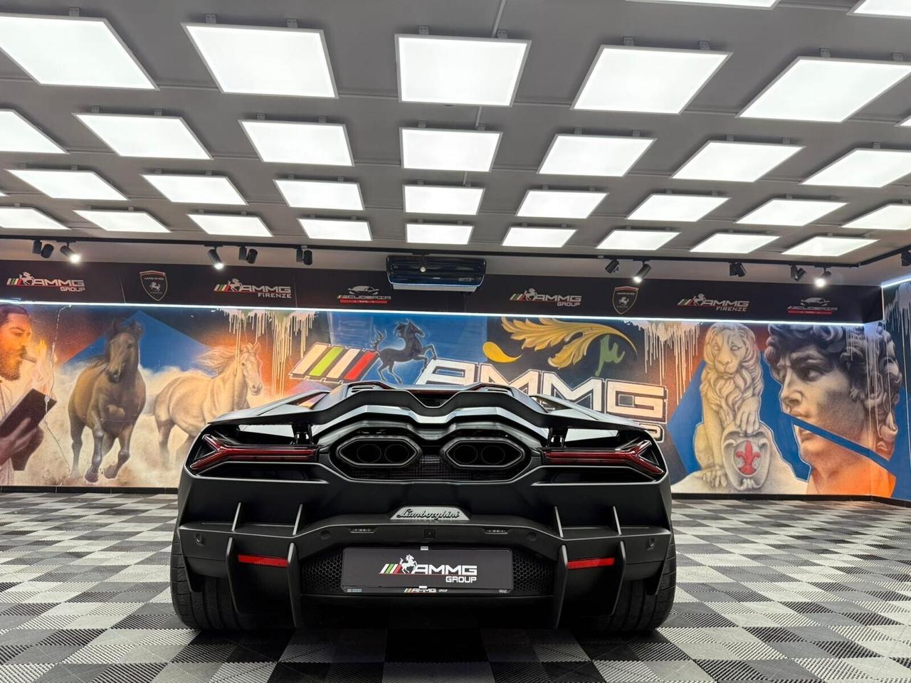 Lamborghini Revuelto 6.5 V12 (333)