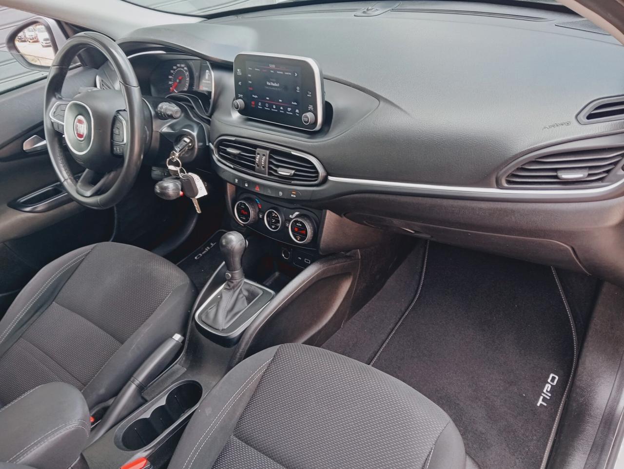 Fiat Tipo 1.6 Mjt S&S SW Lounge