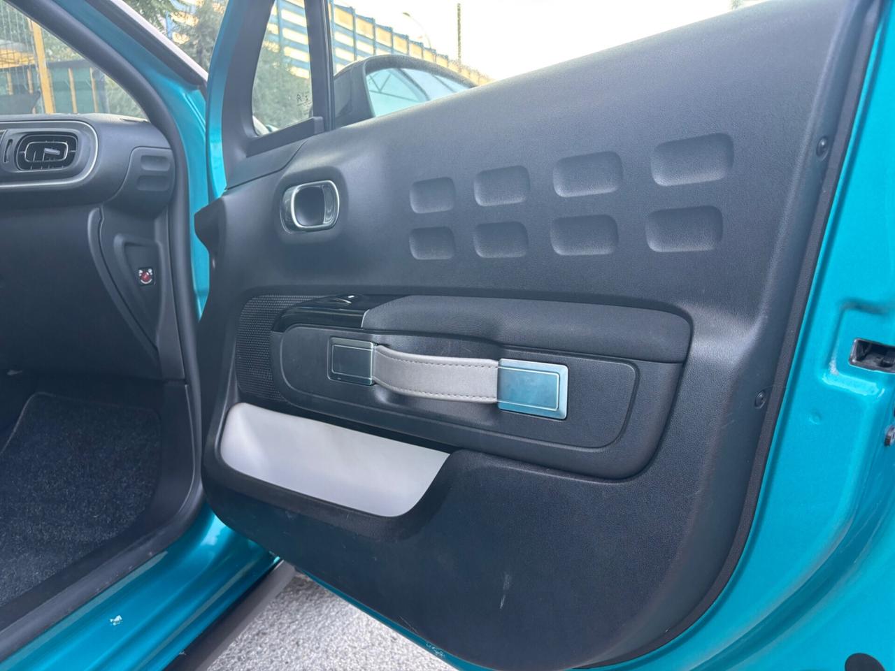 Citroen C3 benzina Shine OK NEOPATENTATI
