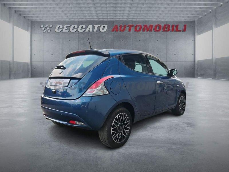 Lancia Ypsilon Ypsilon 1.0 firefly hybrid Platino s&s 70cv