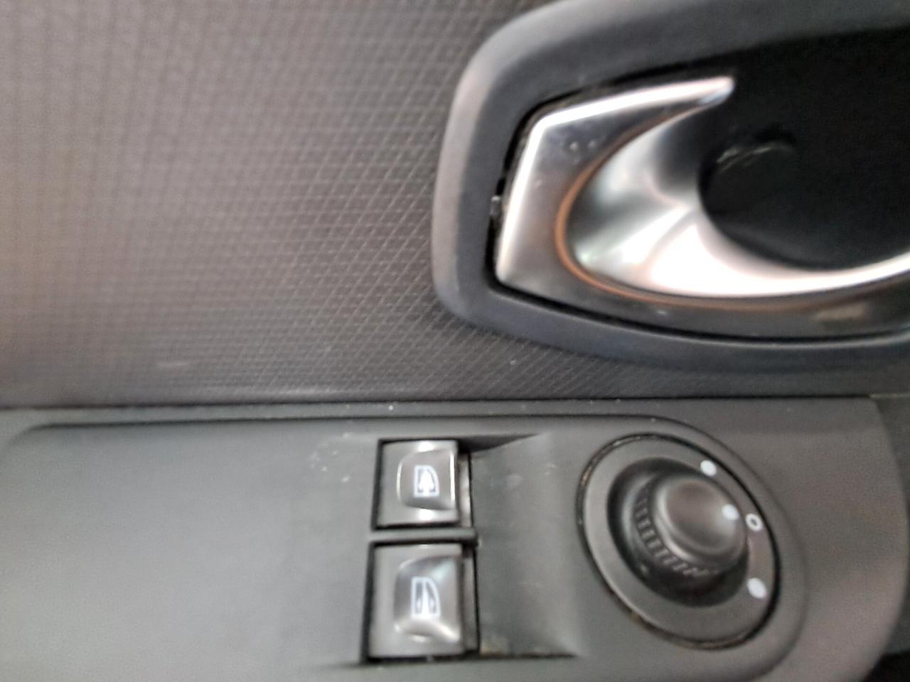 Renault Clio 1.2 75CV GPL 5 porte Live