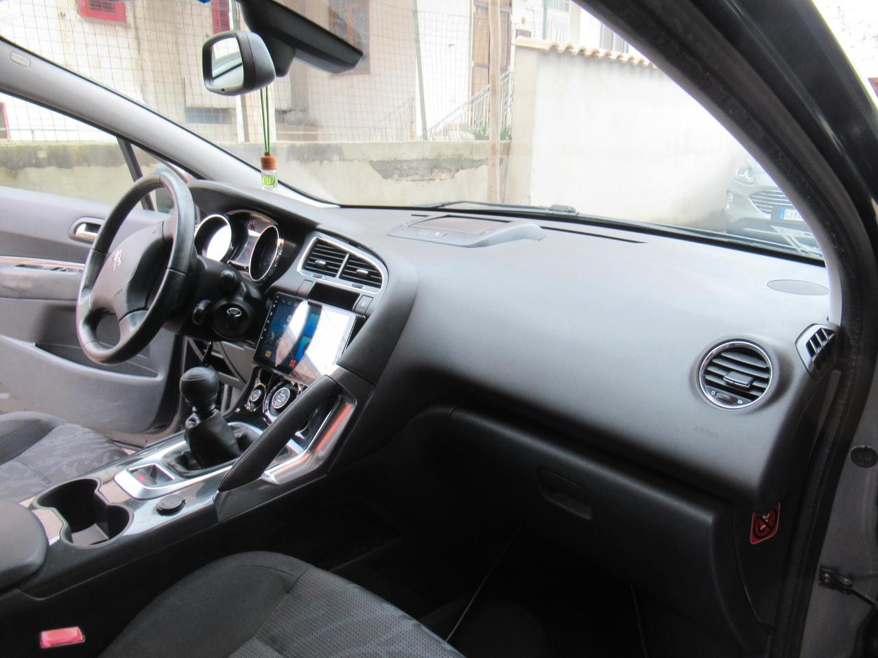 Peugeot 3008 1.6 HDi 112CV Business