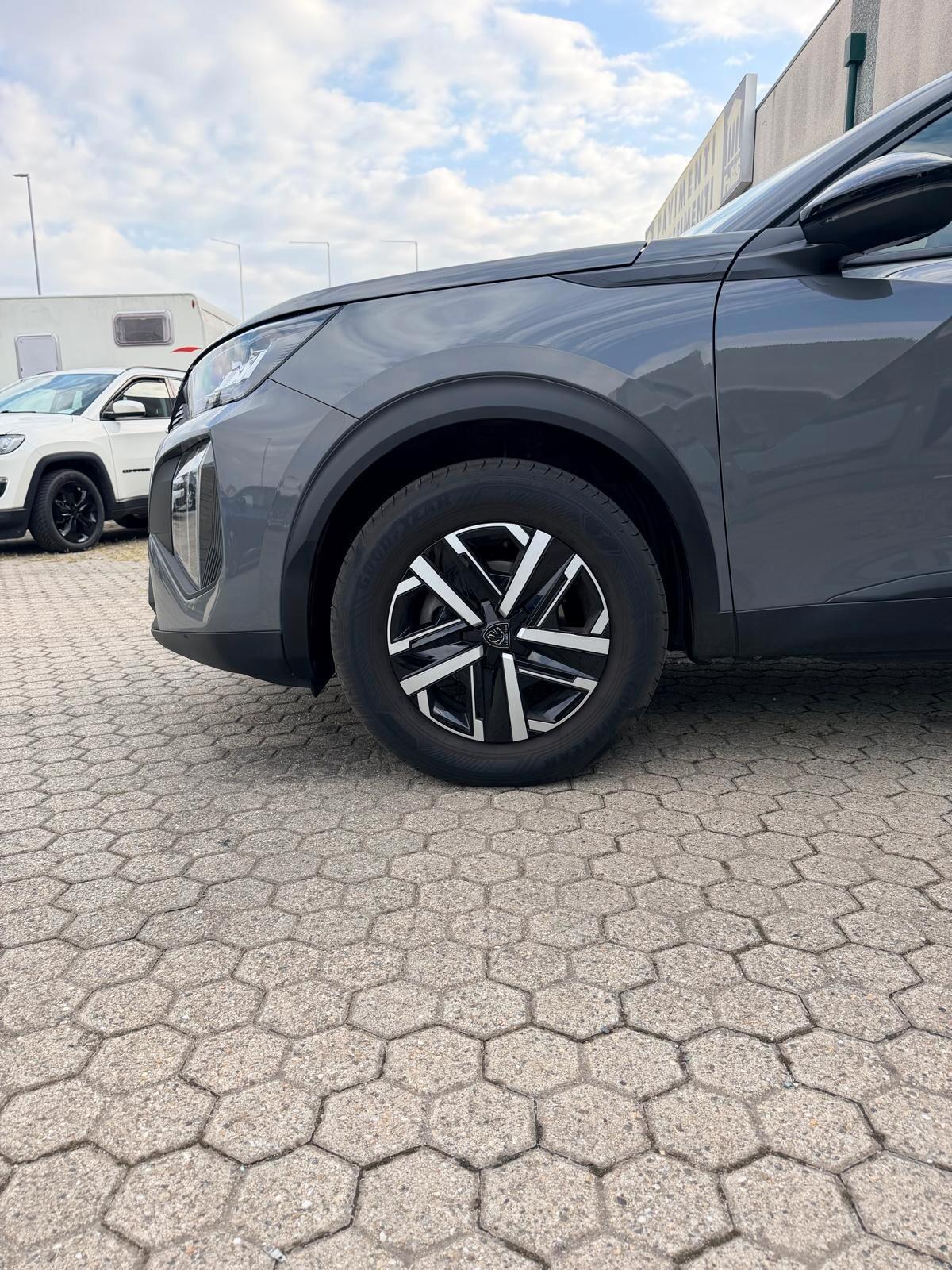 Peugeot 2008 PureTech 100 S&S Allure