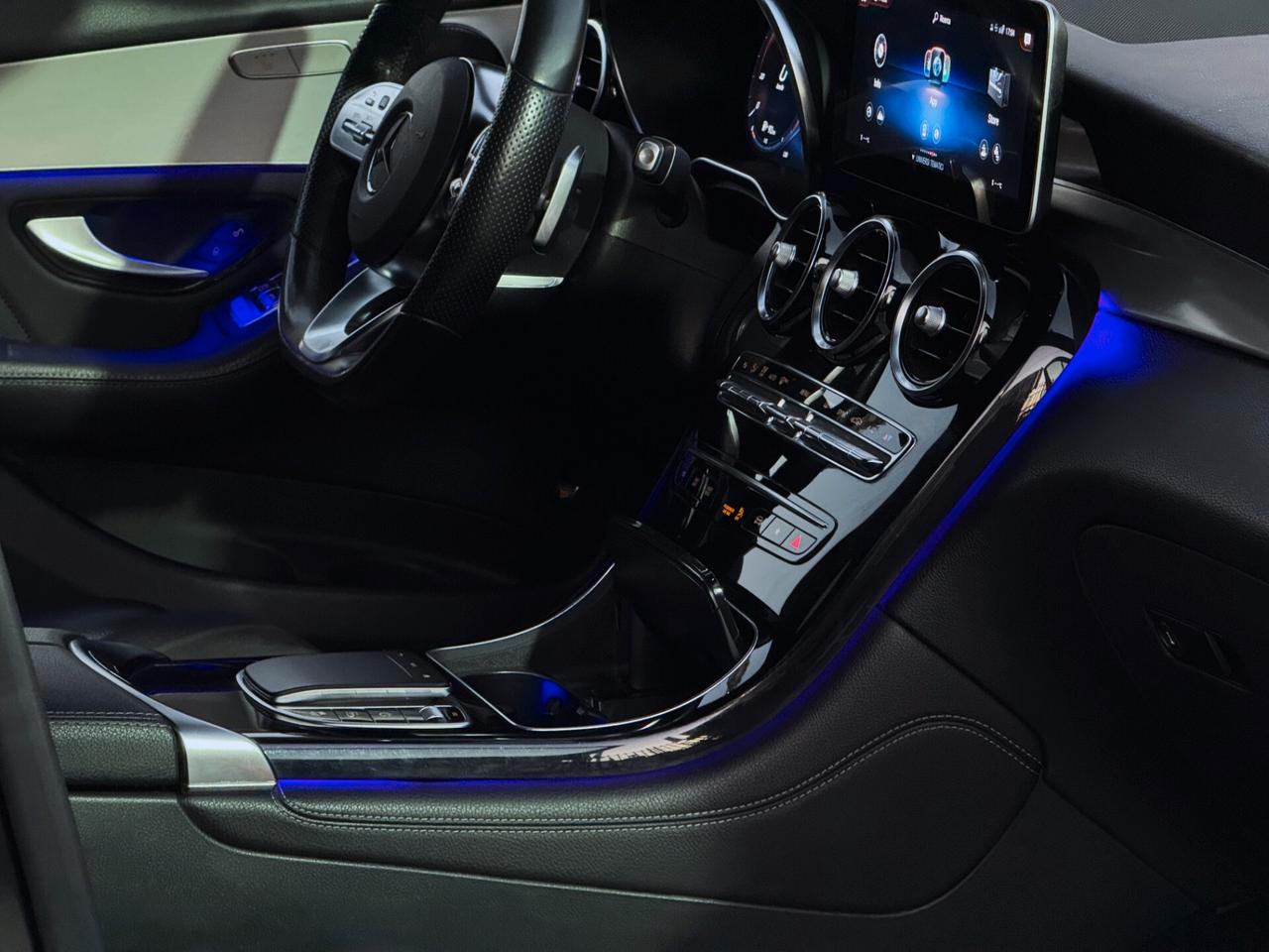 Mercedes-Benz GLC 220 d Coupe Premium Plus AMG 4M