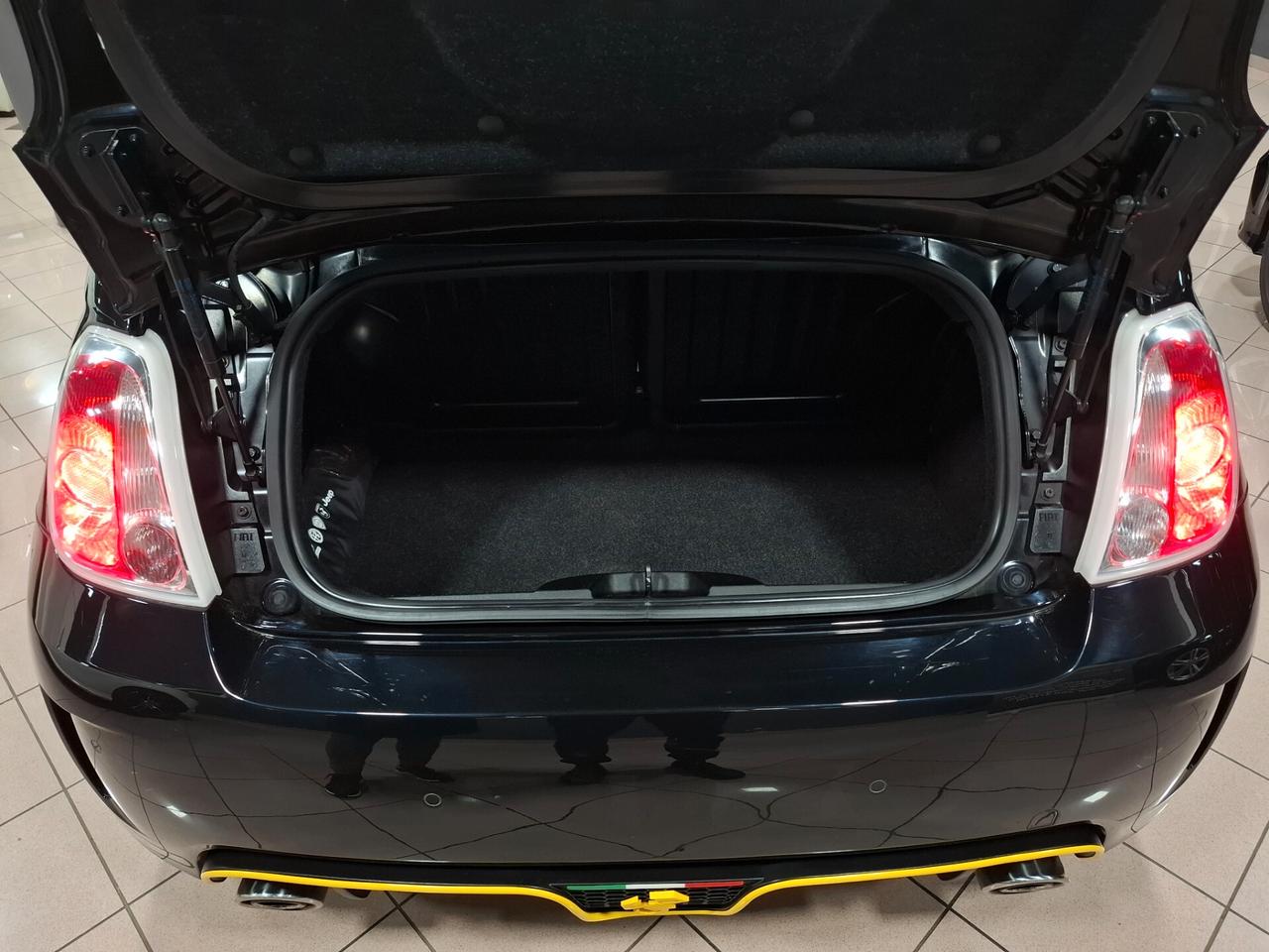 Abarth 595 CABRIO 1.4 Turbo T-Jet