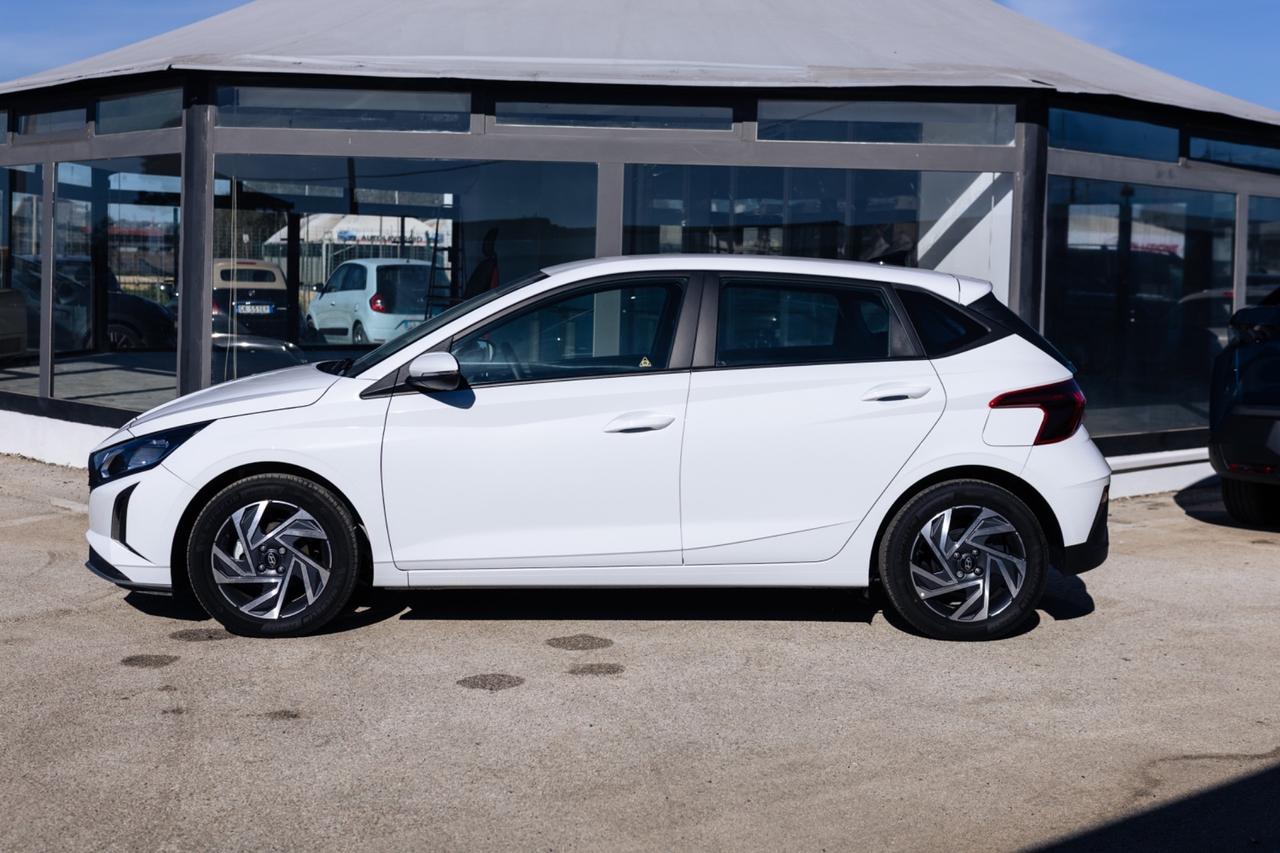 HYUNDAI i20 1.2 MPI 84 CV ConnectLine – 2024 – OK NEOPATENTATI