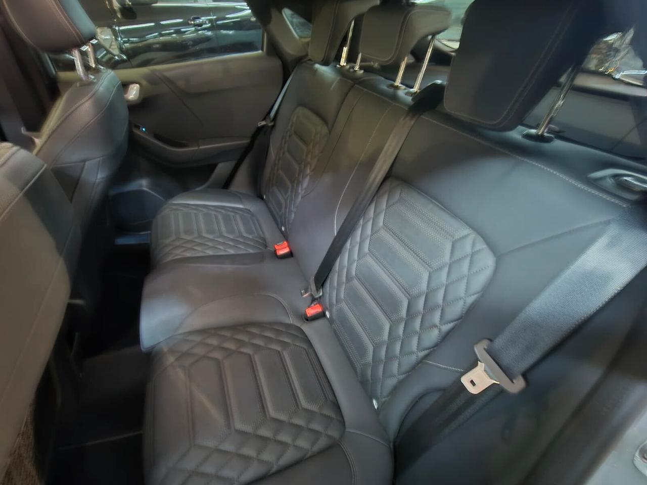 Ford Puma 1.0 EcoBoost Hybrid 155 CV S&S aut. ST-Line Vignale