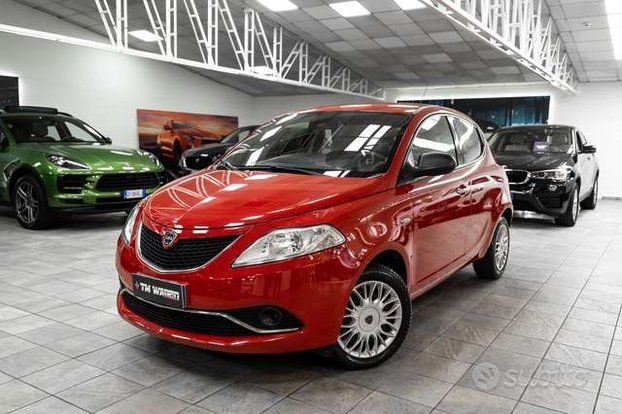 Lancia Ypsilon 1.2 69cv per neopatentati