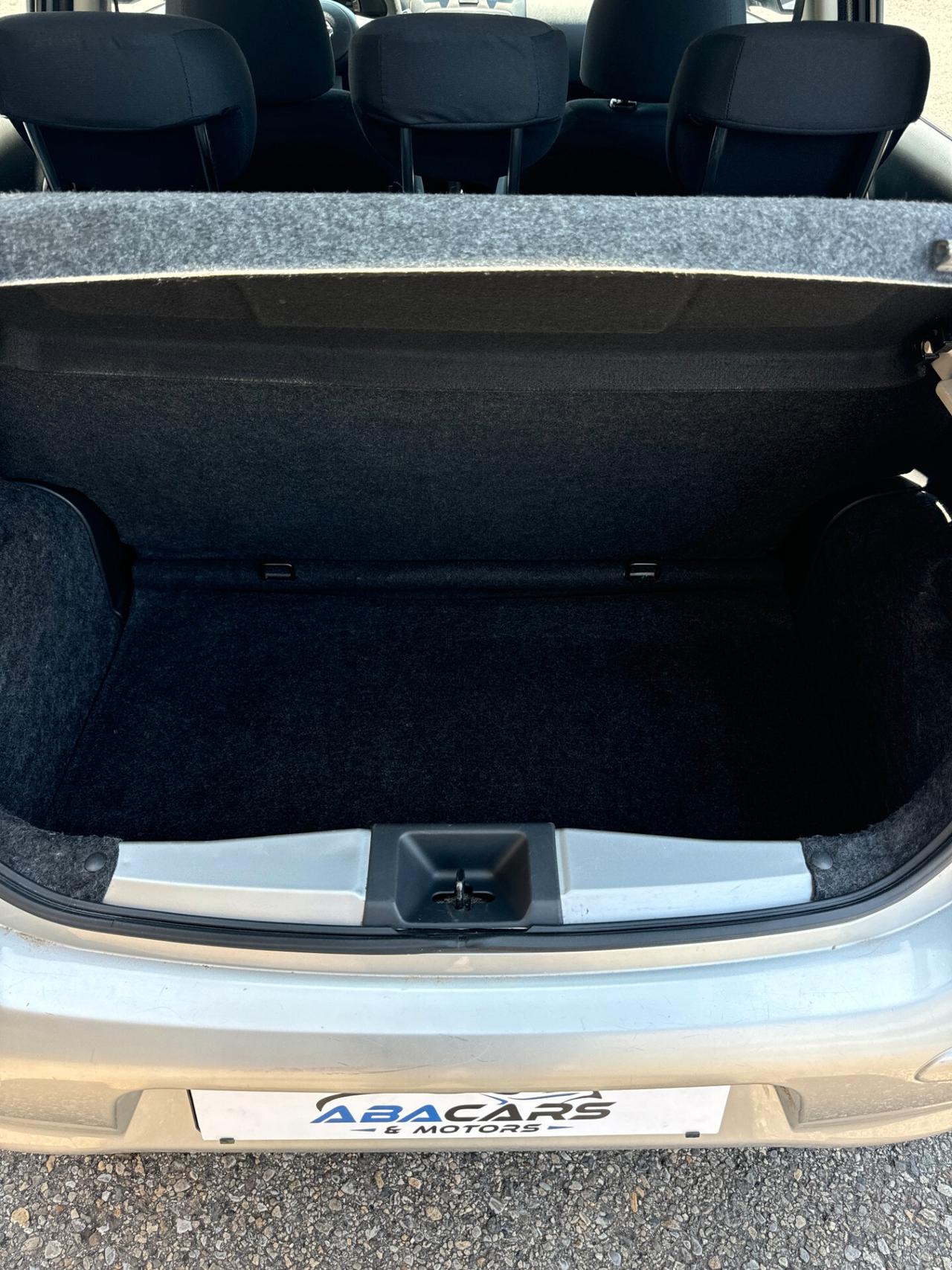 Nissan Micra 1.2 Benz E5 59 kW 5P *UNICO PROPRIETARIO