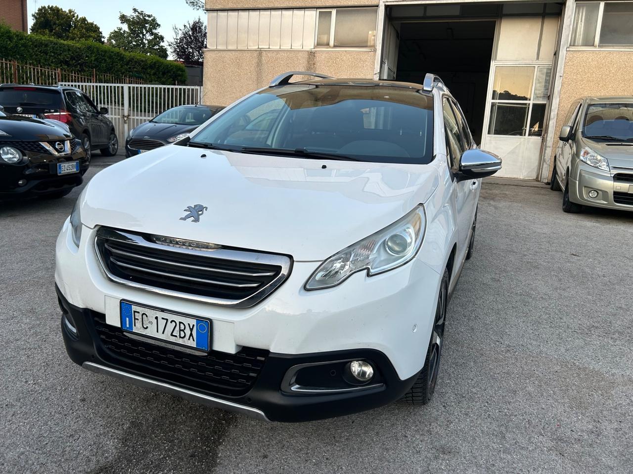 Peugeot 2008 BlueHDi 120 S&S Black Matt