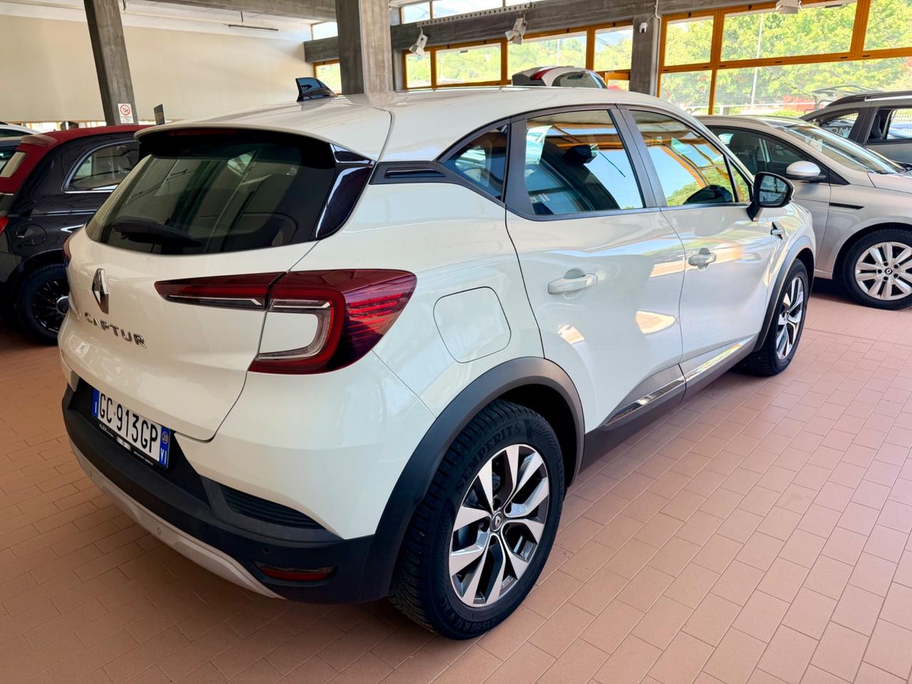 Renault Captur 1.000 benz/GPL 101cv E6