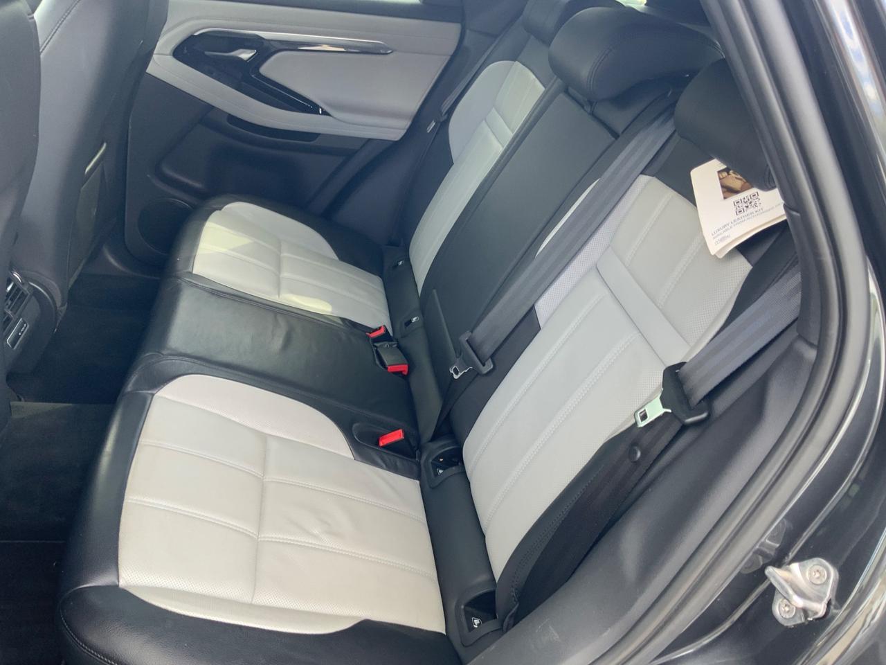 Land Rover Range Evoque 2.0D I4 180 CV AWD Auto R-Dynamic SE CERCHI DA 20.