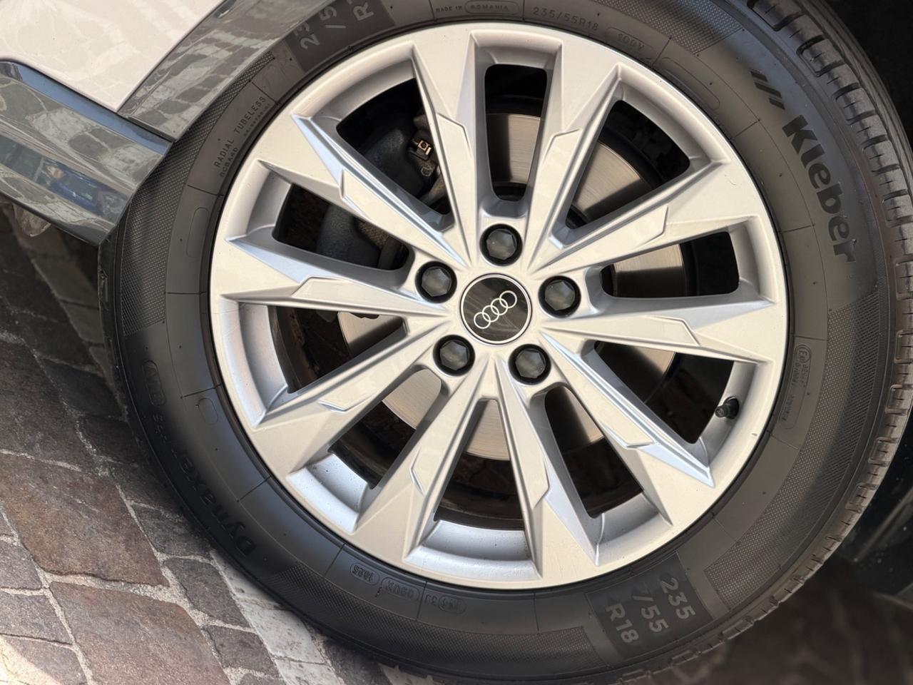 Audi Q3 35 TDI S tronic Business Advanced