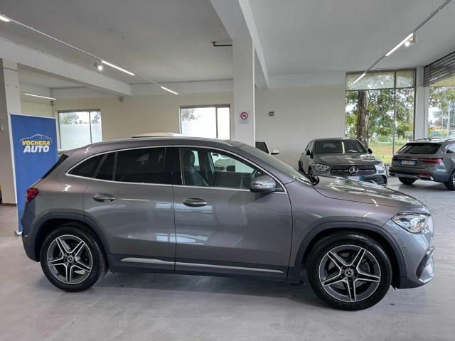 MERCEDES-BENZ GLA 200 d Automatic 4Matic Premium