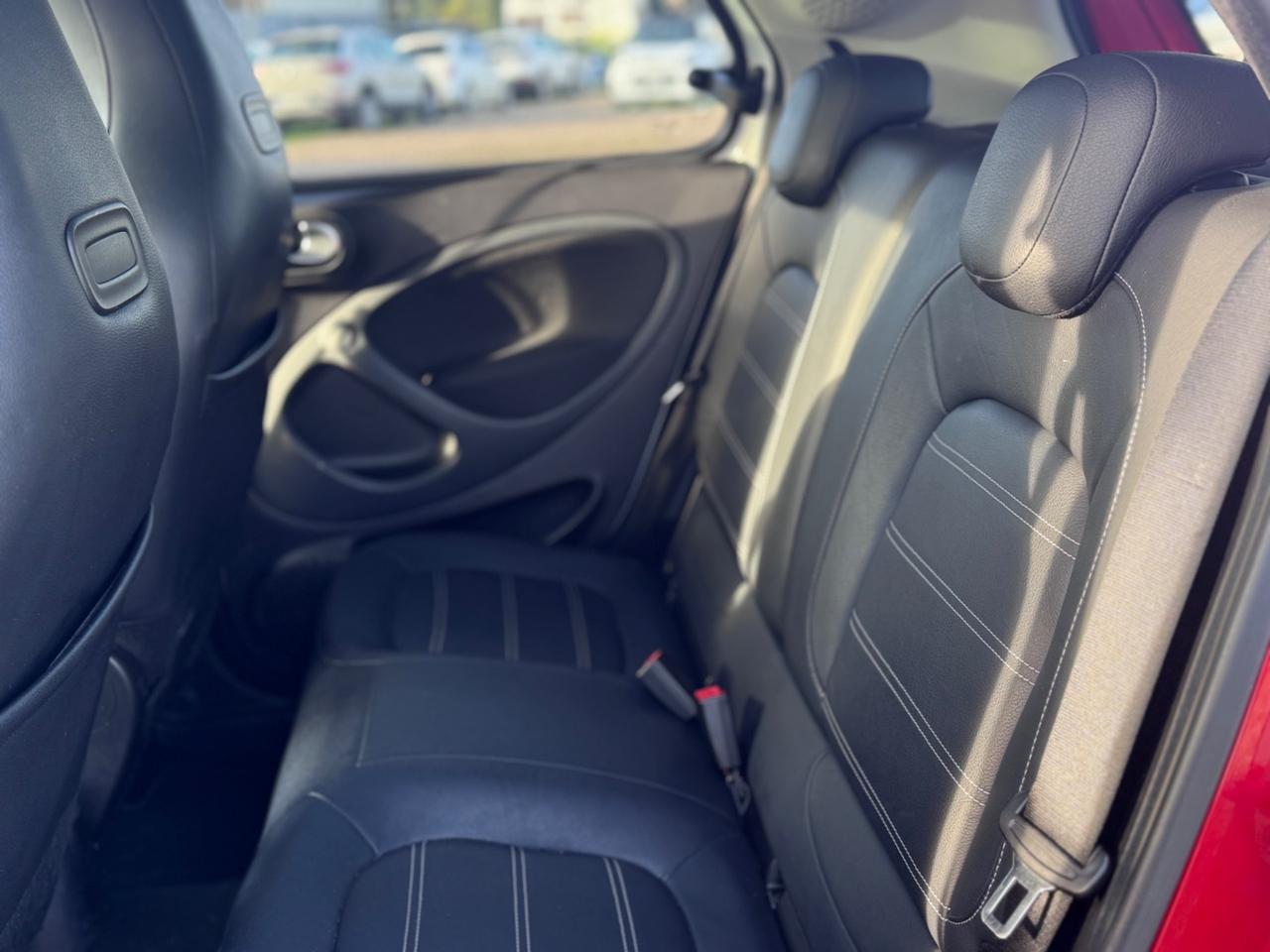 Smart ForFour 70 1.0 Prime