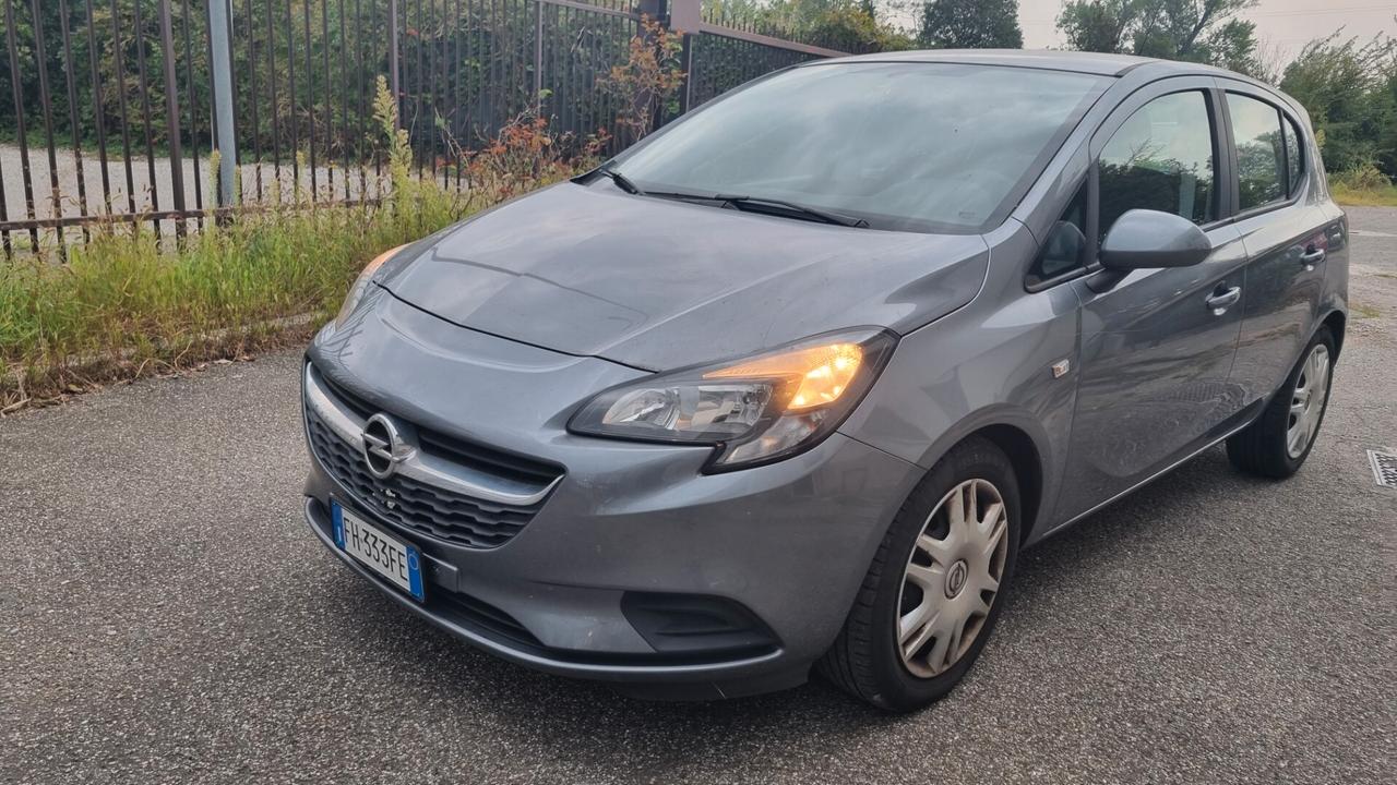 Opel Corsa 1.2 5 porte