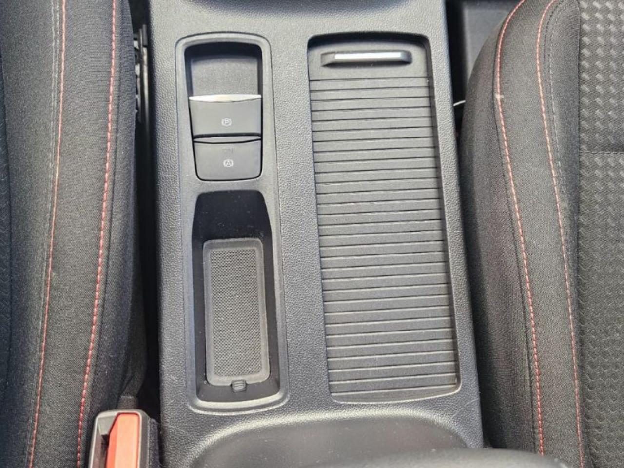 FORD Focus V 2022 SW - Focus SW 1.0 ecoboost h ST-Line Design 125cv powershift