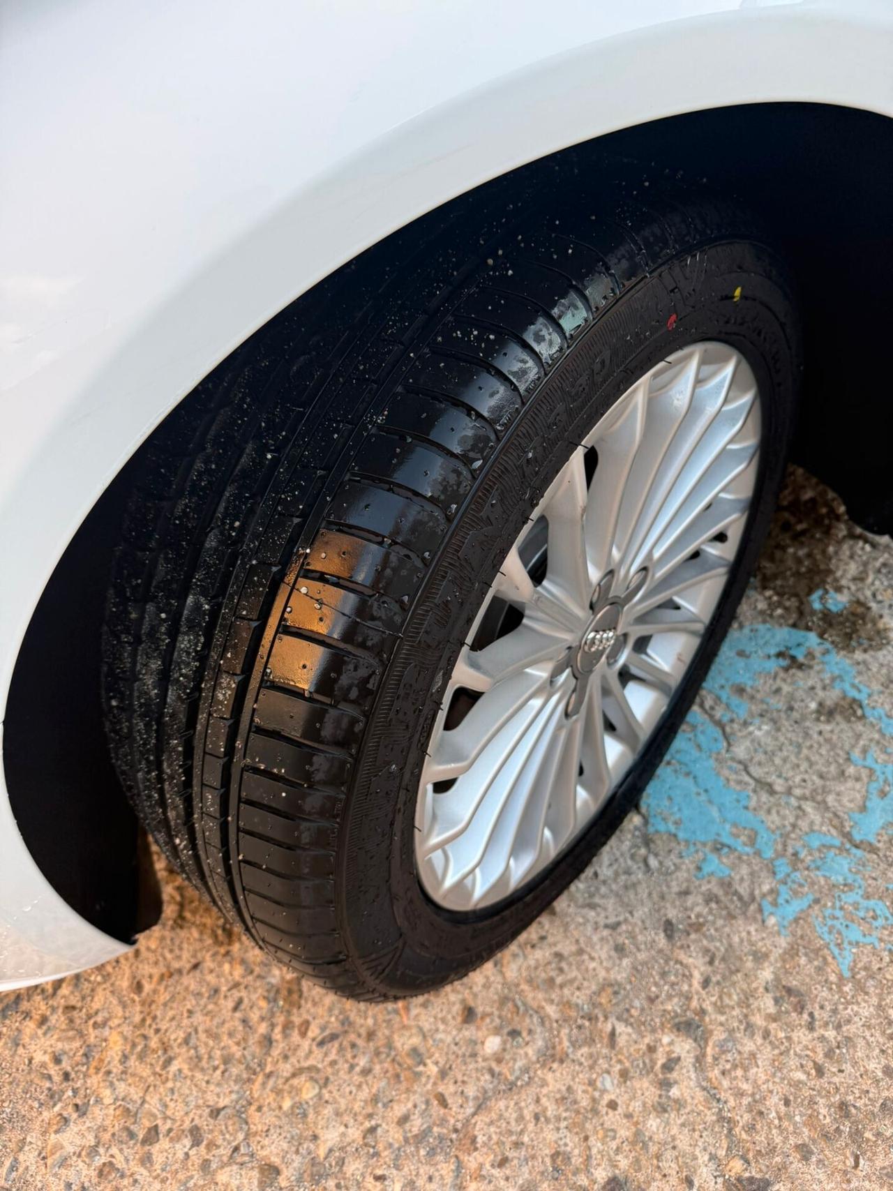 Audi A4 Avant 2.0 TDI 143CV F.AP.