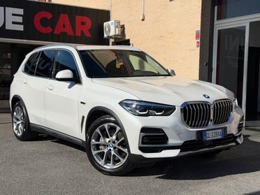 BMW X5 xDrive45e xLine (NESSUN VINCOLO)