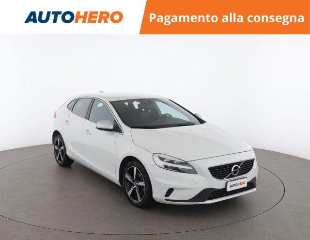 VOLVO V40 D2 R-design