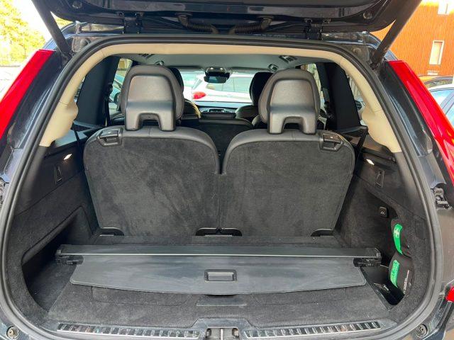 VOLVO XC90 B5 (d) AWD automatico 7 posti Momentum Pro