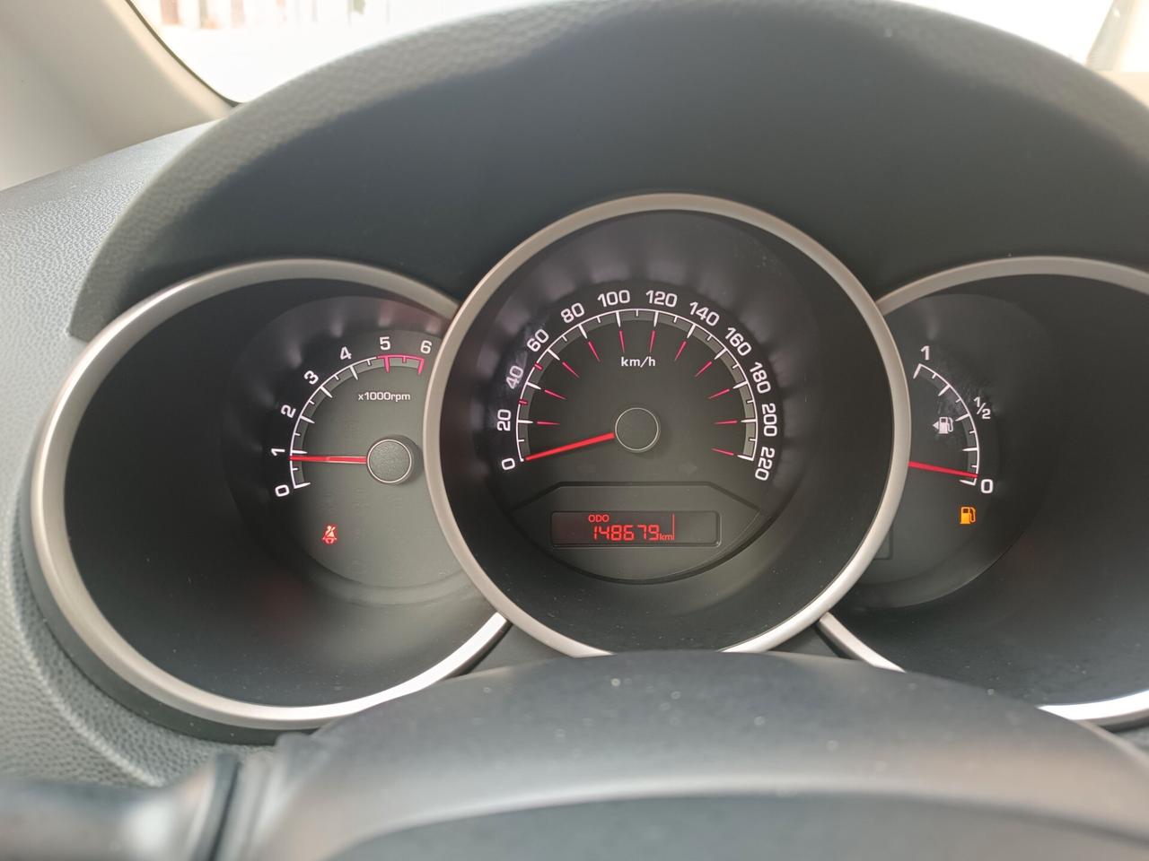 Kia Venga 1.4 CRDi 90CV COOL TETTO NAVI CAMERA