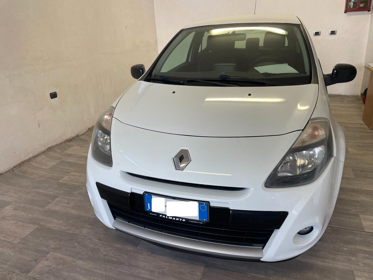 Renault Clio 1.2 3p Luxe FULL Distribuzione tagliandata NEOPATENTATI