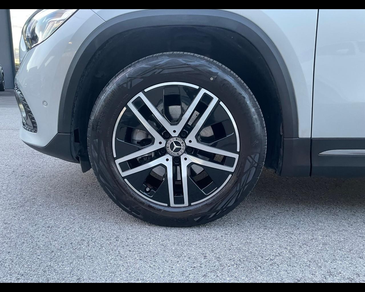 Mercedes-Benz GLA (H247) - GLA 200 Automatic Sport