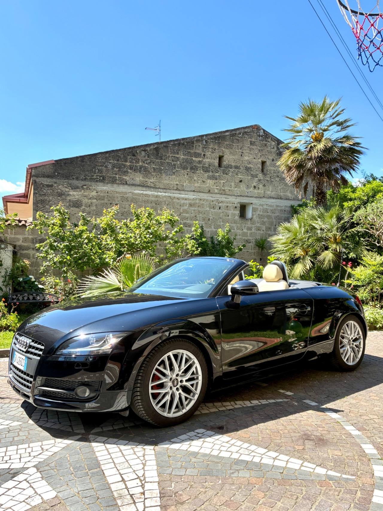 Audi TT Roadster 2.0 TFSI S tronic