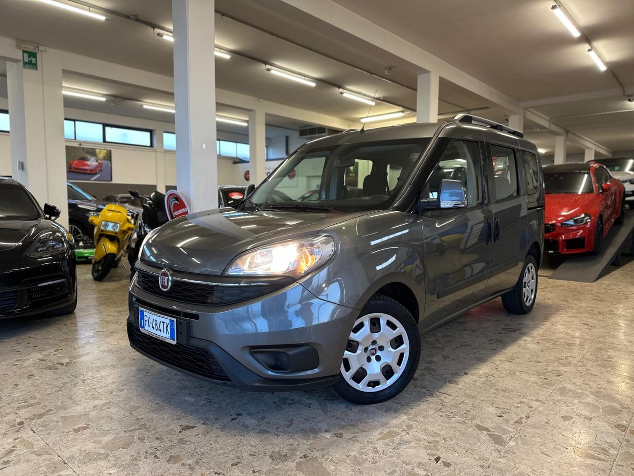 Fiat Doblò 1.6 MJT 7P 120CV Lounge 06/2017 Euro 6B
