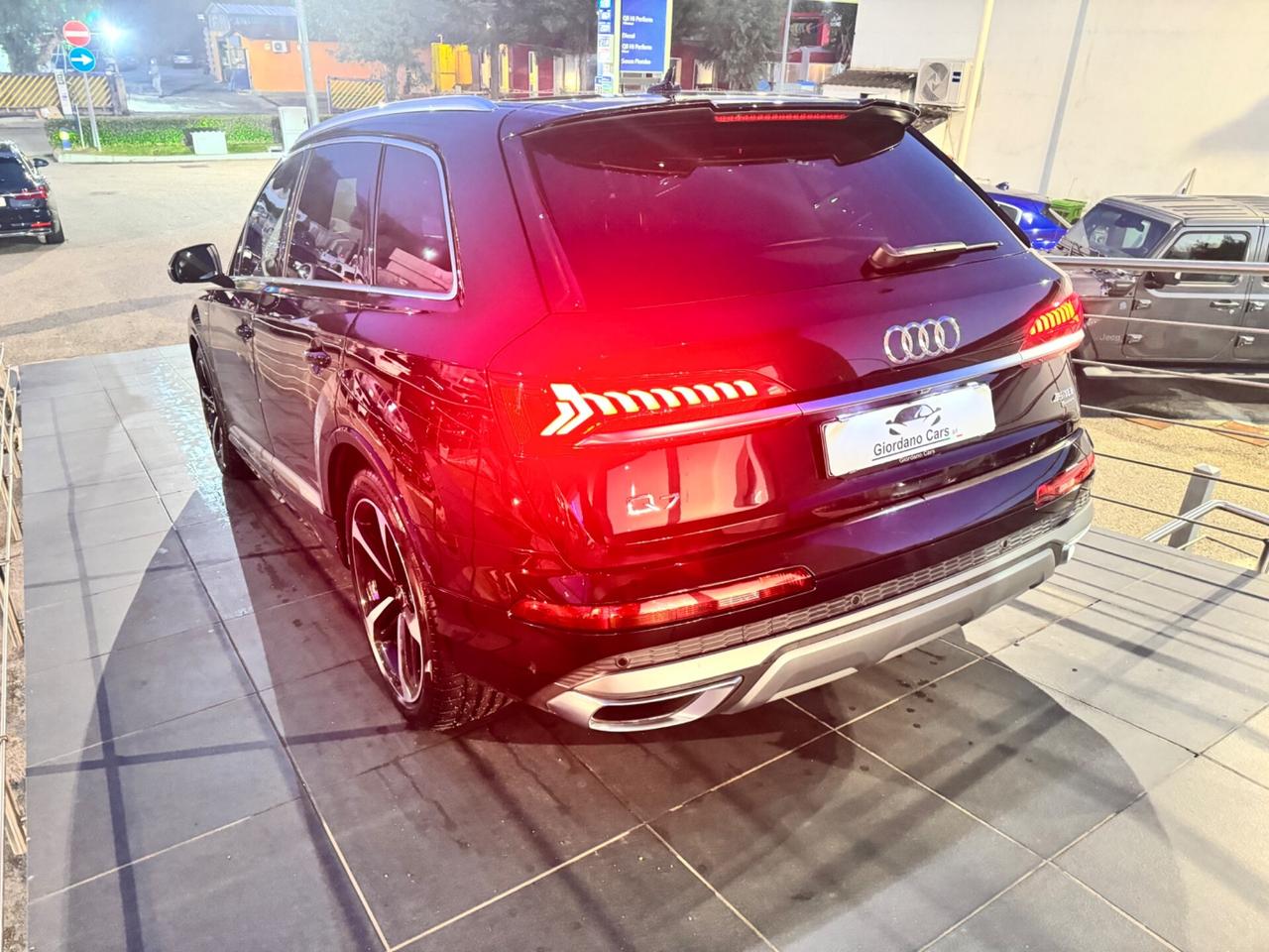 Audi Q7 45 TDI quattro tiptronic S-line 7 posti