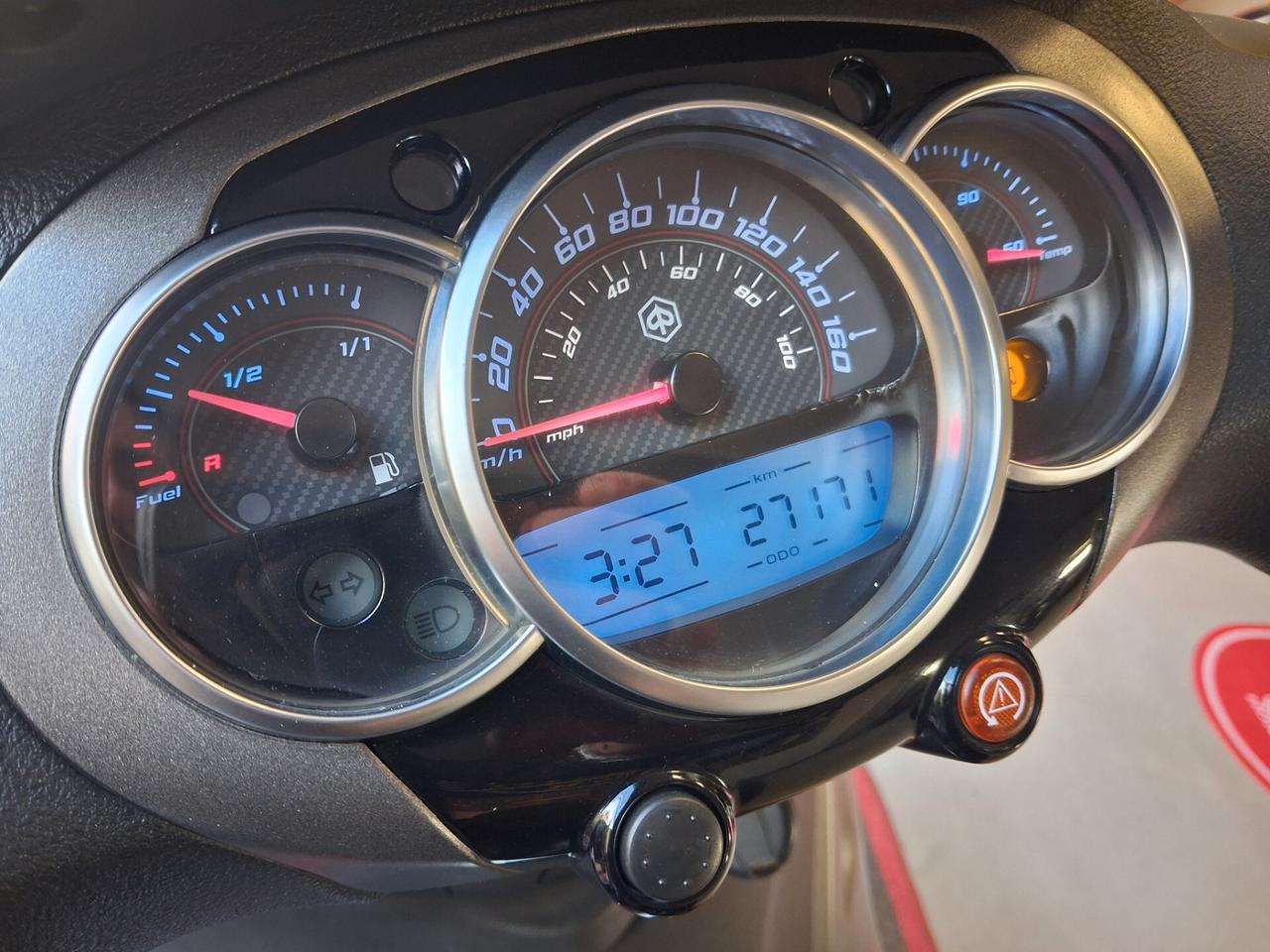 Piaggio Beverly 300 ABS + TCS