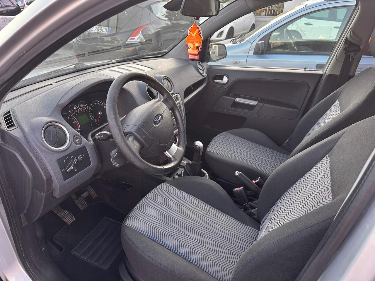 Ford Fusion 1.4 TDCi 5p. Titanium