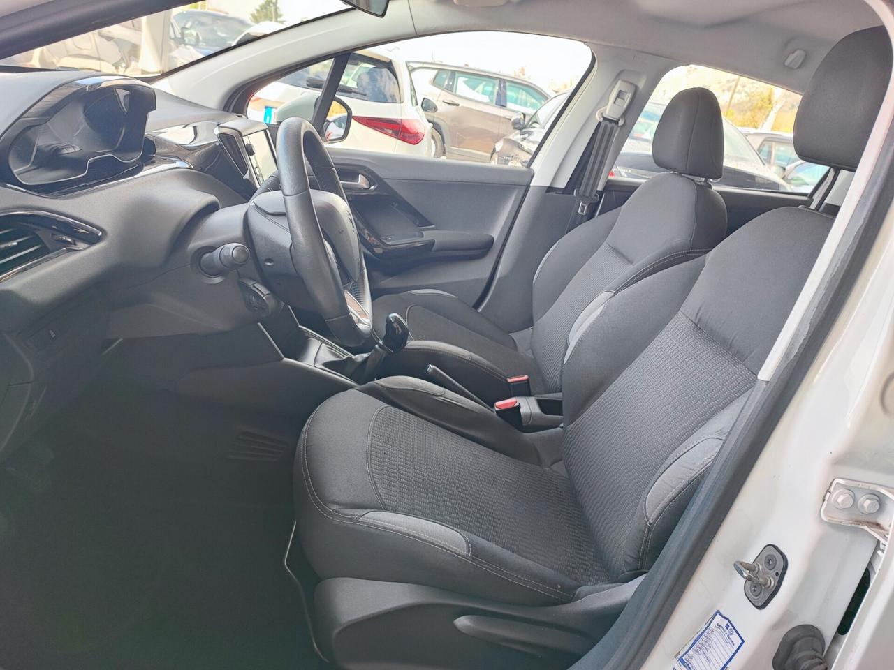 Peugeot 208 82 5 porte Allure