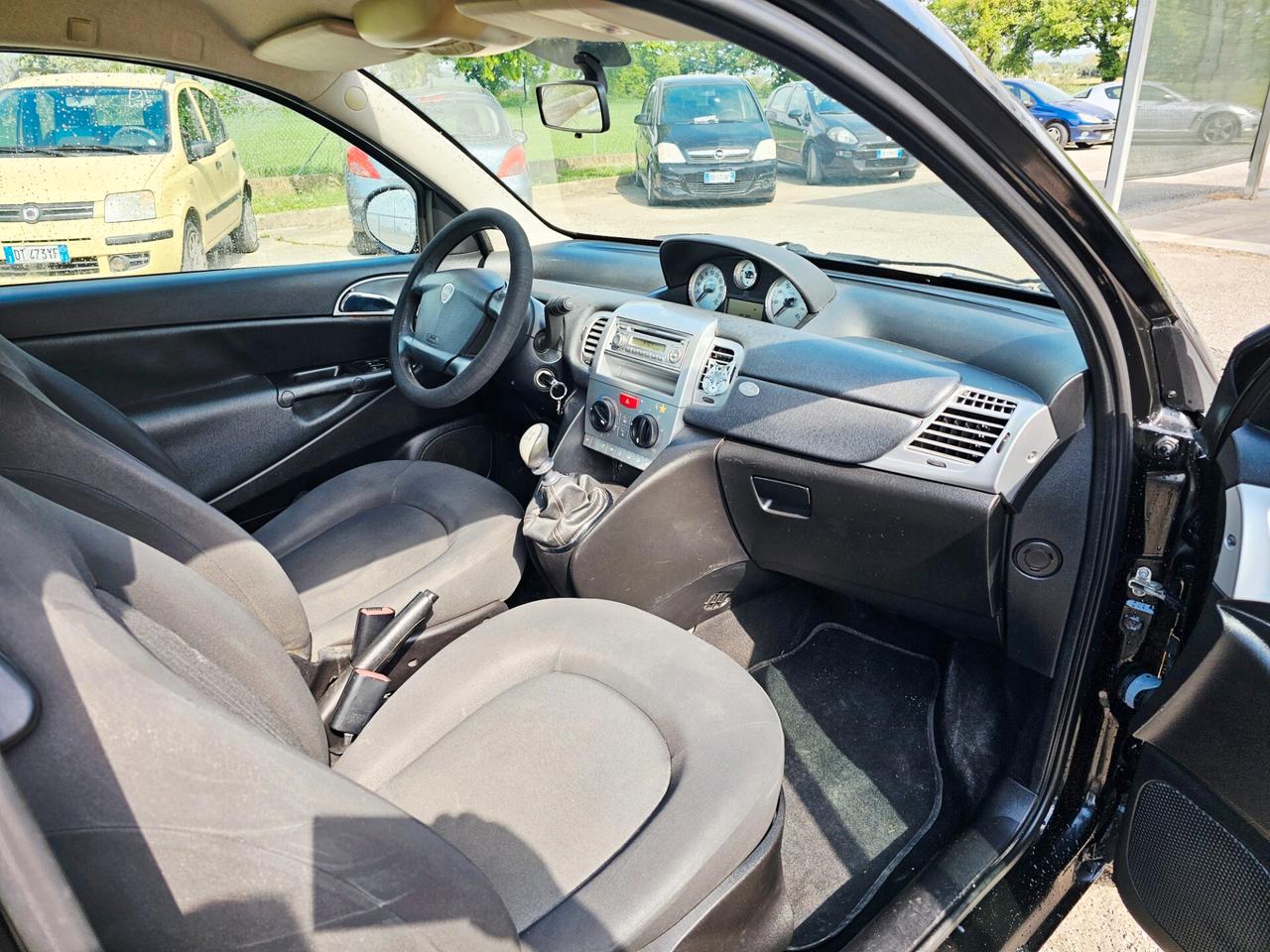 Lancia Ypsilon 1.4 Unyca Ecochic GPL