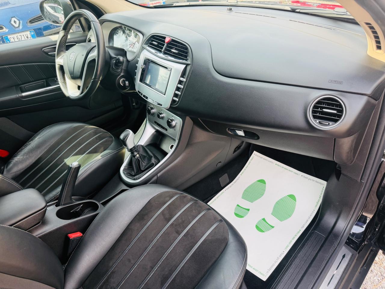 Lancia Delta 1.6 MJT DPF Gold