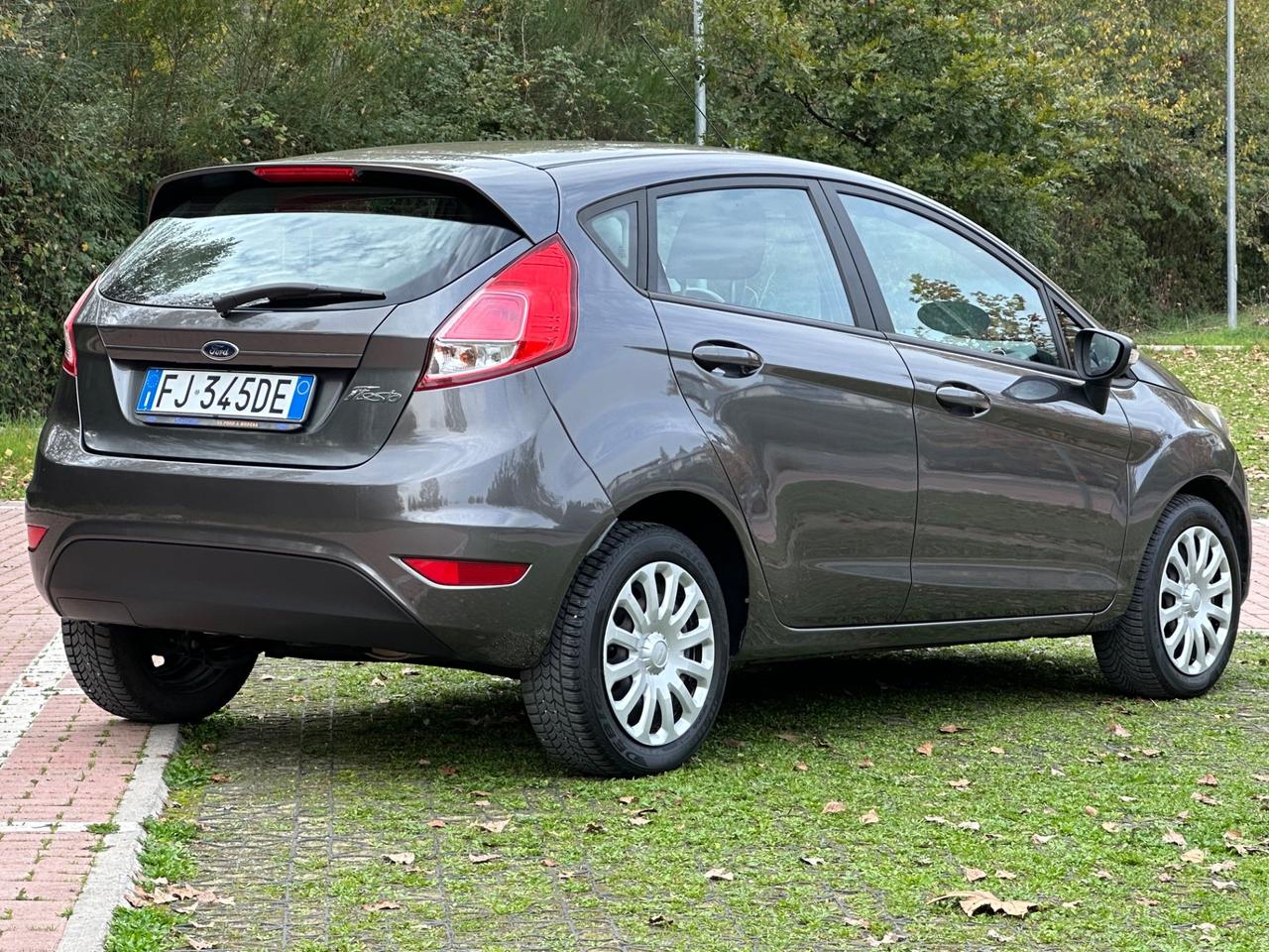 Ford Fiesta Plus 1.4 5 porte Bz.- GPL