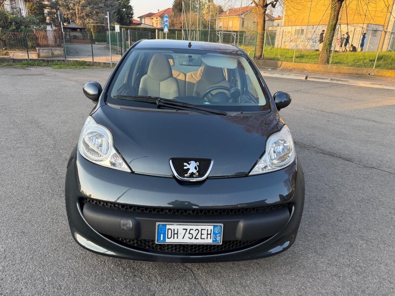 Peugeot 107 1.0 68CV 5p. Desir