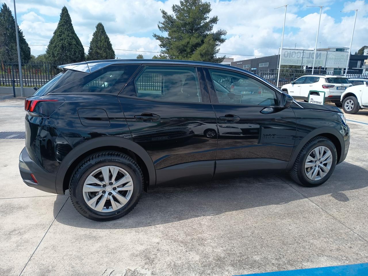 Peugeot 3008 BlueHDi 130 S&S EAT8 Business