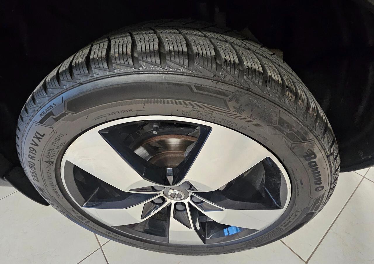 Volvo XC40 D3 Geartronic Momentum plus